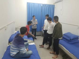 宿舍走访卫生检查