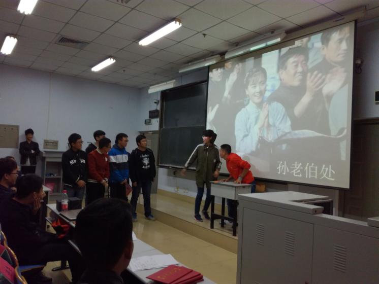 精彩的话剧比赛