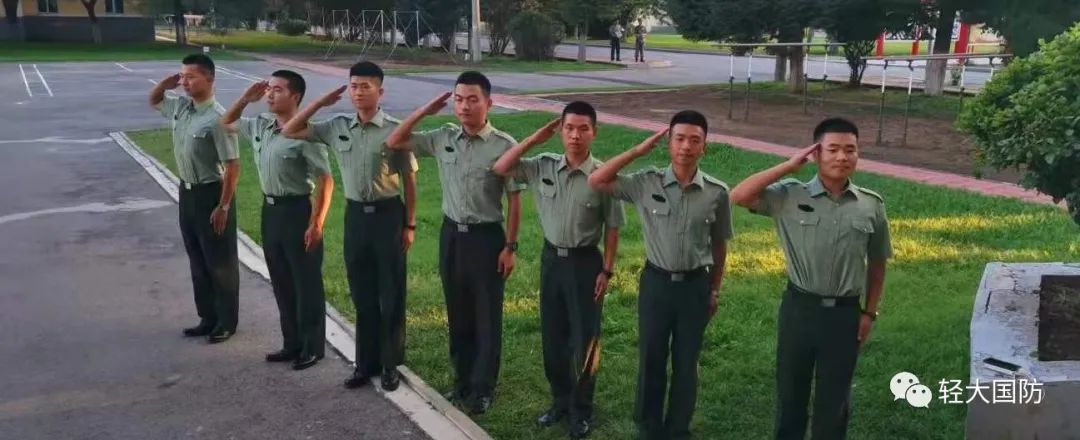 18新利直播 优秀退伍大学生典型事迹—经济与管理学院